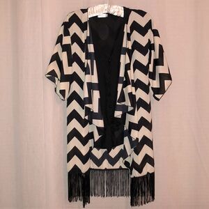 LuLaRoe S Rare Monroe Ivory Black Chevron Open Waterfall  Cardigan Duster Kimono